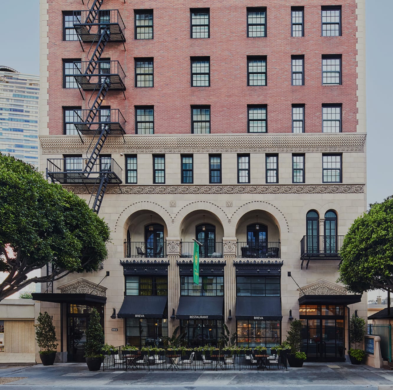 AAA Hotel Discounts In Los Angeles Hotel Figueroa DTLA