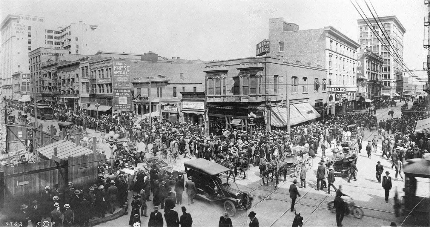 old time photo of the streets of downtown Los Angeles
